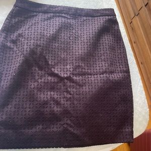Purple patterned pencil skirt